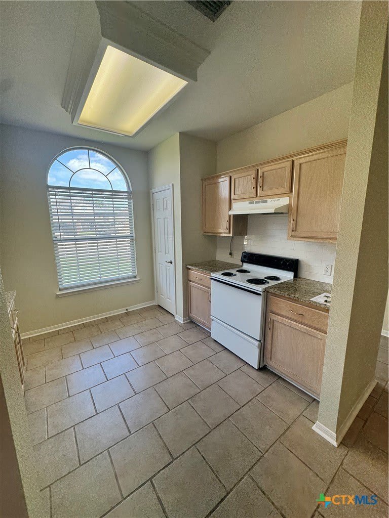 605 Pennsylvania Avenue – photo 4