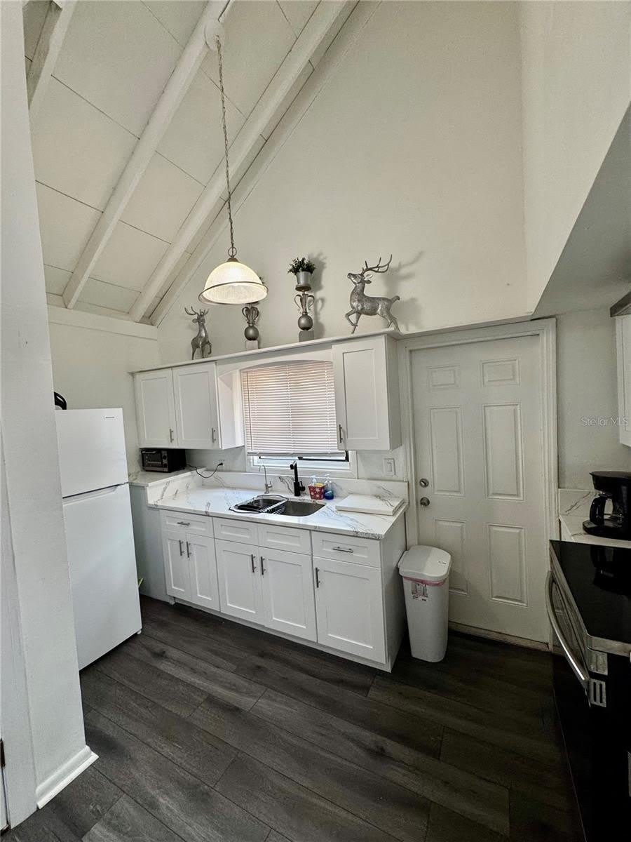 12315 TOUCHTON Drive – photo 3