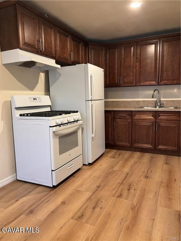 11725 Brussels Avenue – photo 3