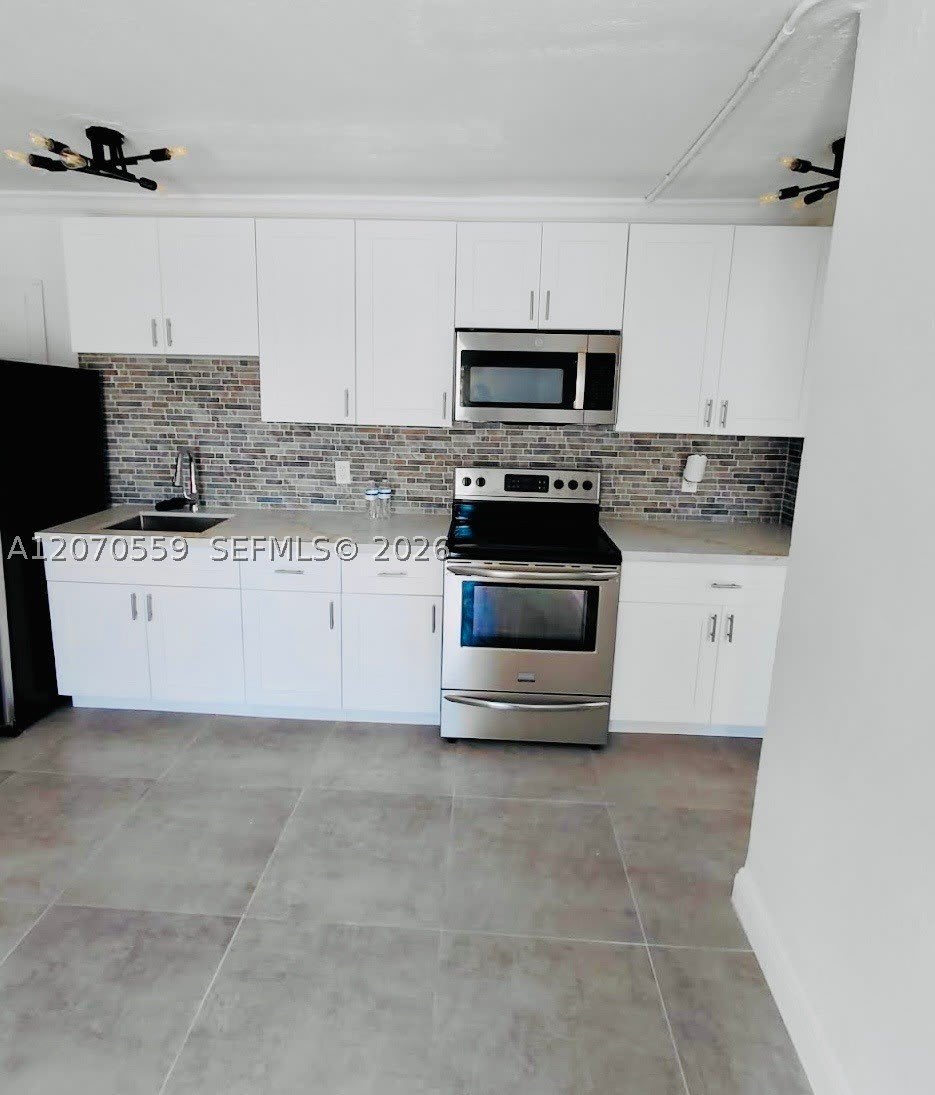 308 NW 2nd Ave – photo 3