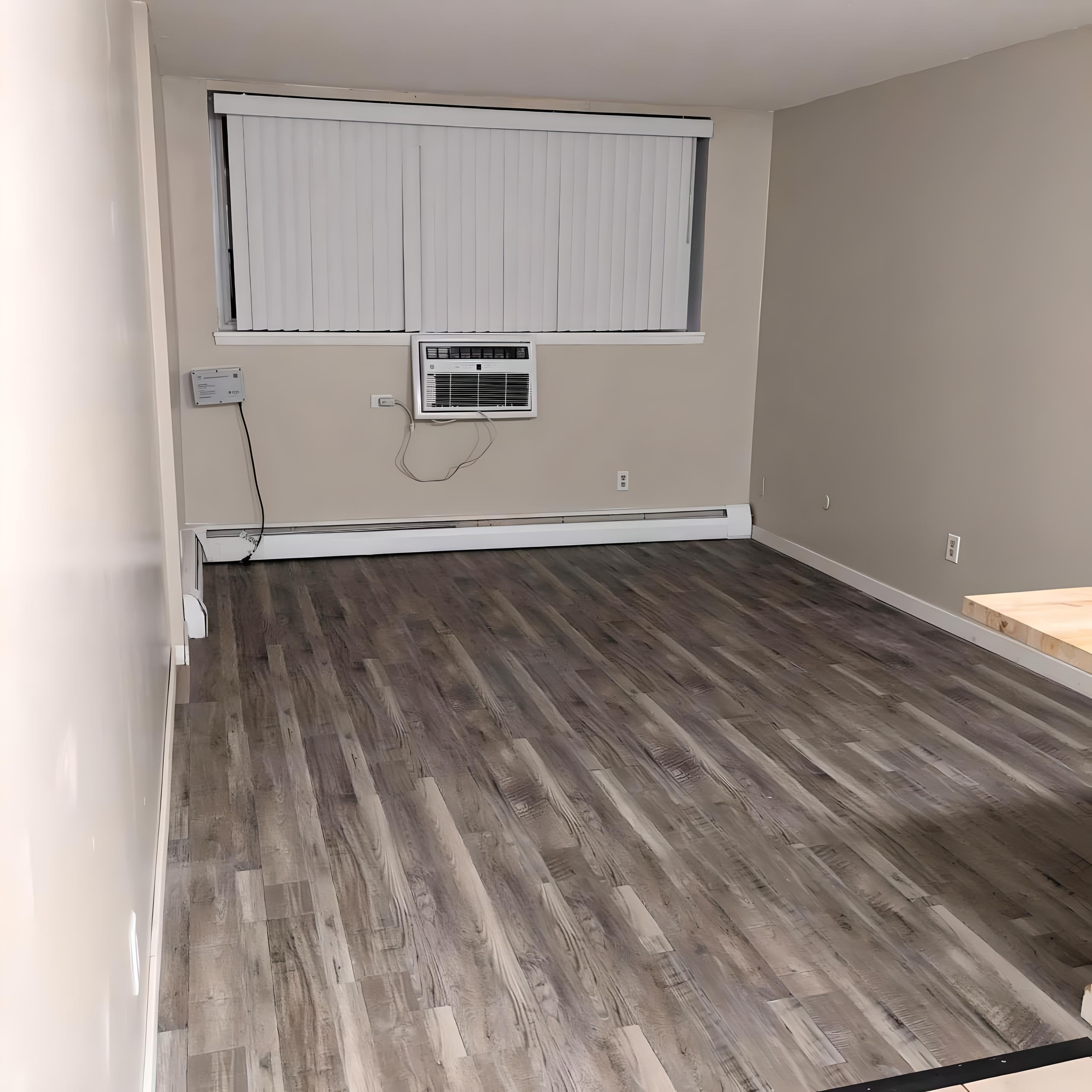 1492 County Road B East 307 – photo 2