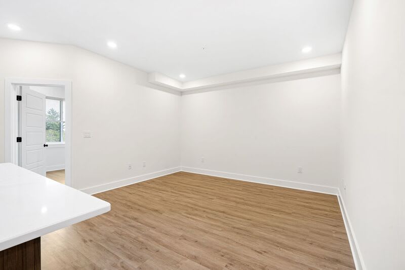 6155 Ridge Avenue – photo 5