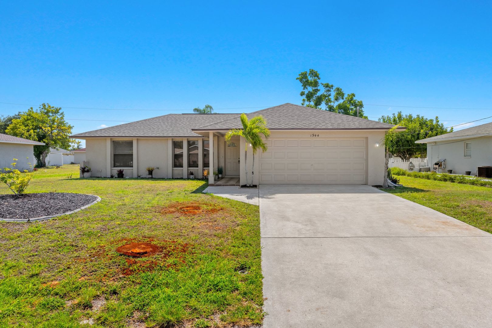 Available Now! 3/2 Pool Home in Southeast Cape – photo 2