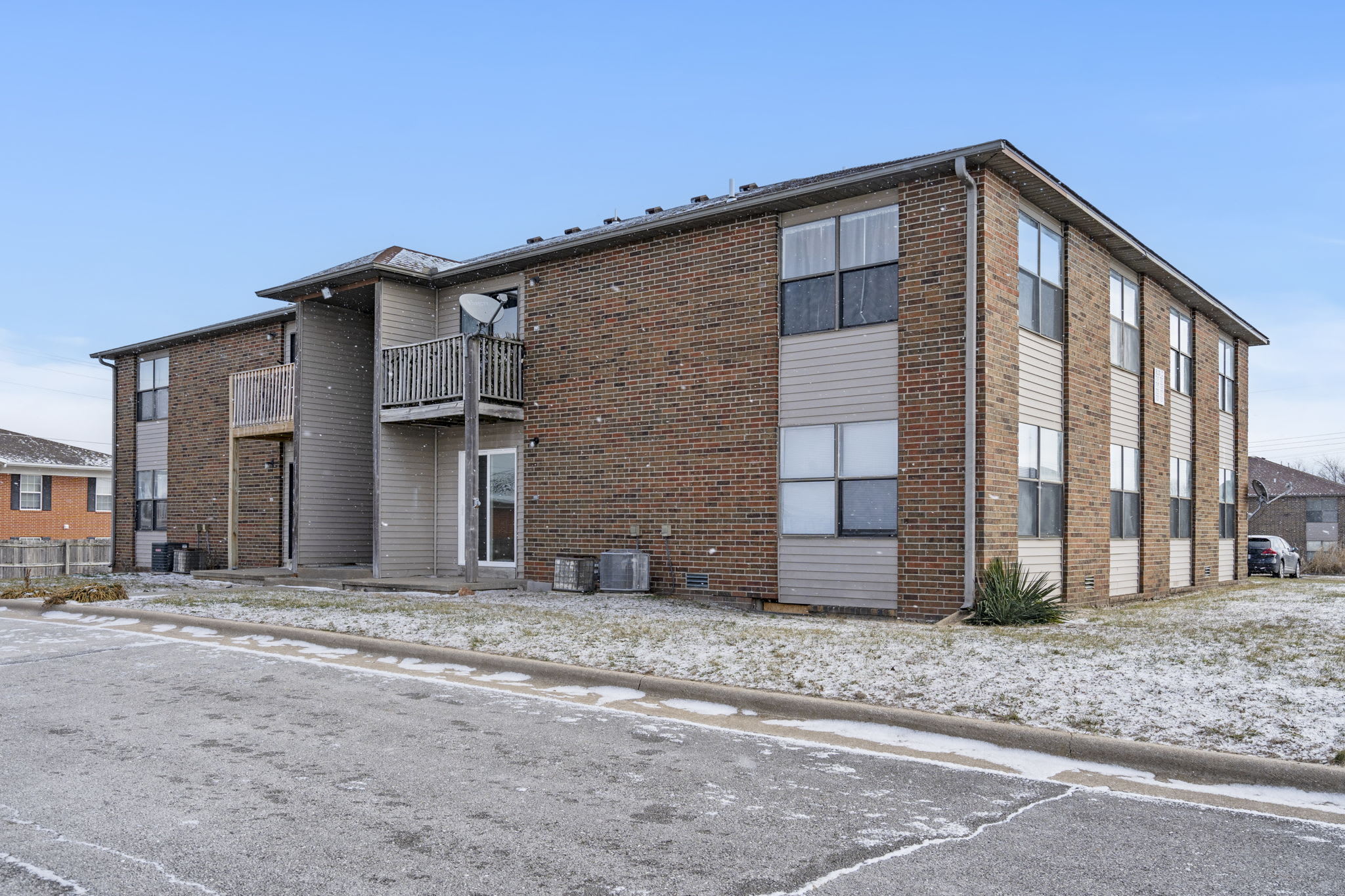 730 Brett Circle – photo 3
