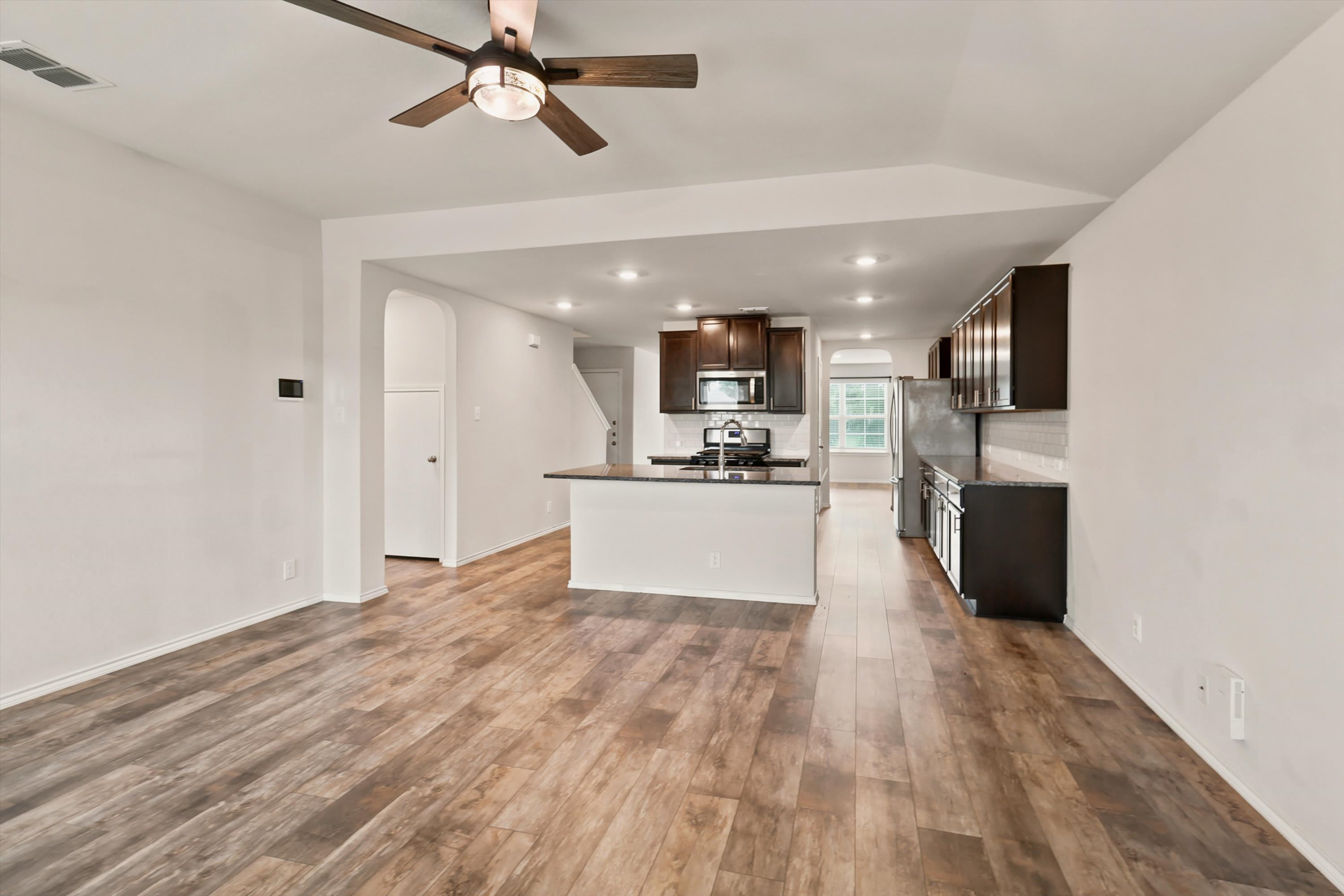8106 Chestnut Blue – photo 2