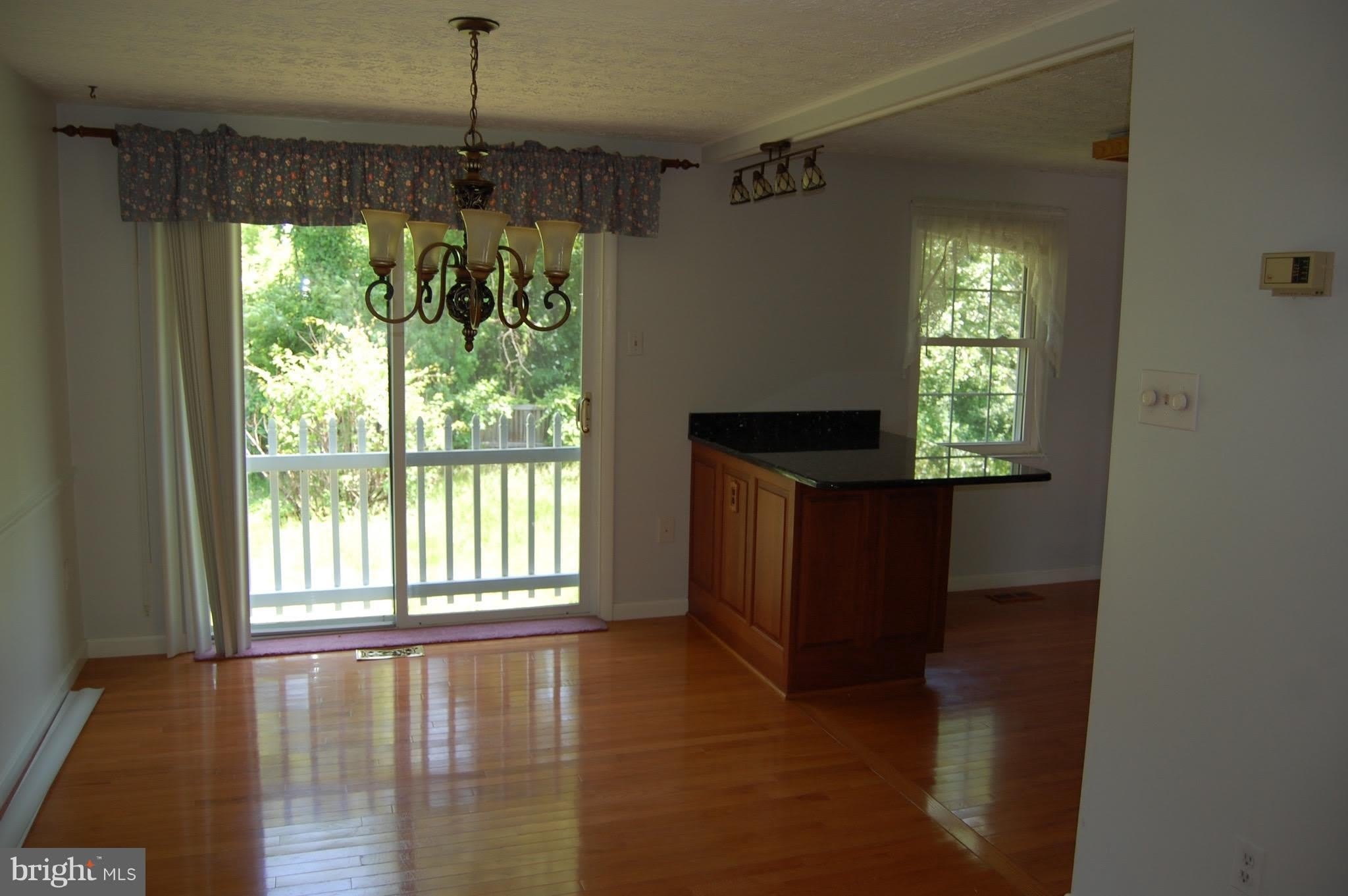 1818 Montreal Road – photo 3