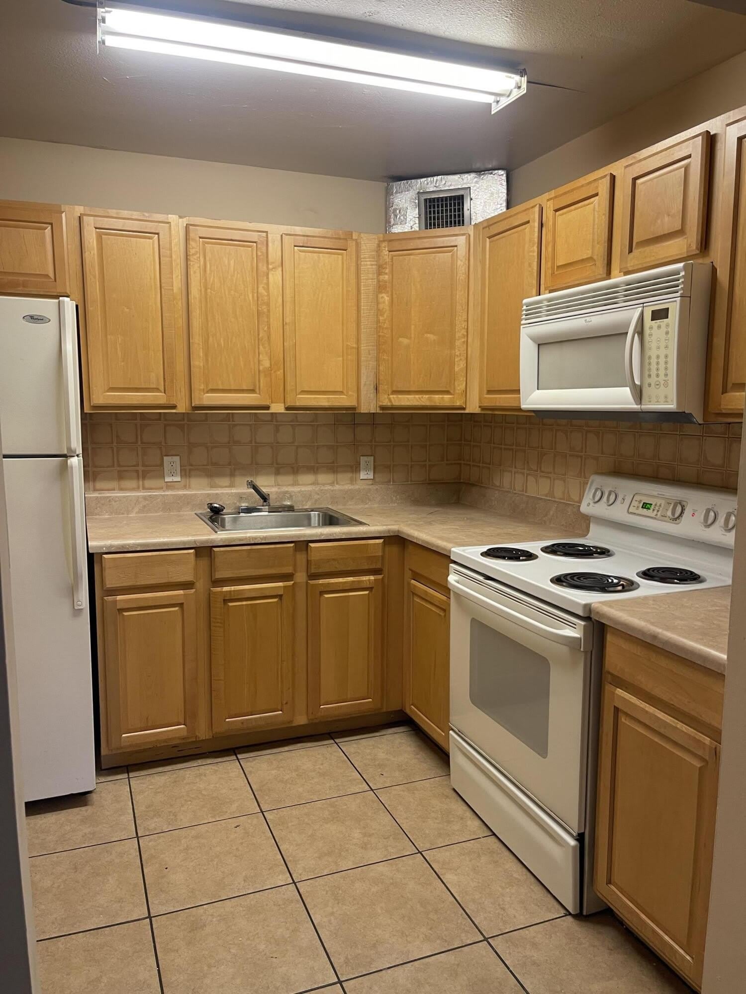 420 S B Street – photo 2