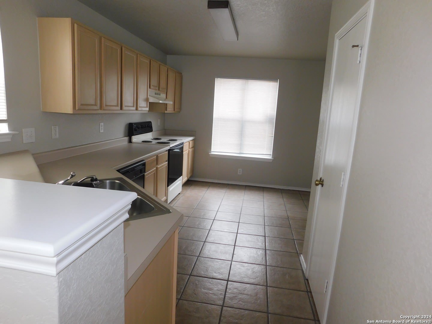8014 BRAES RUN – photo 2