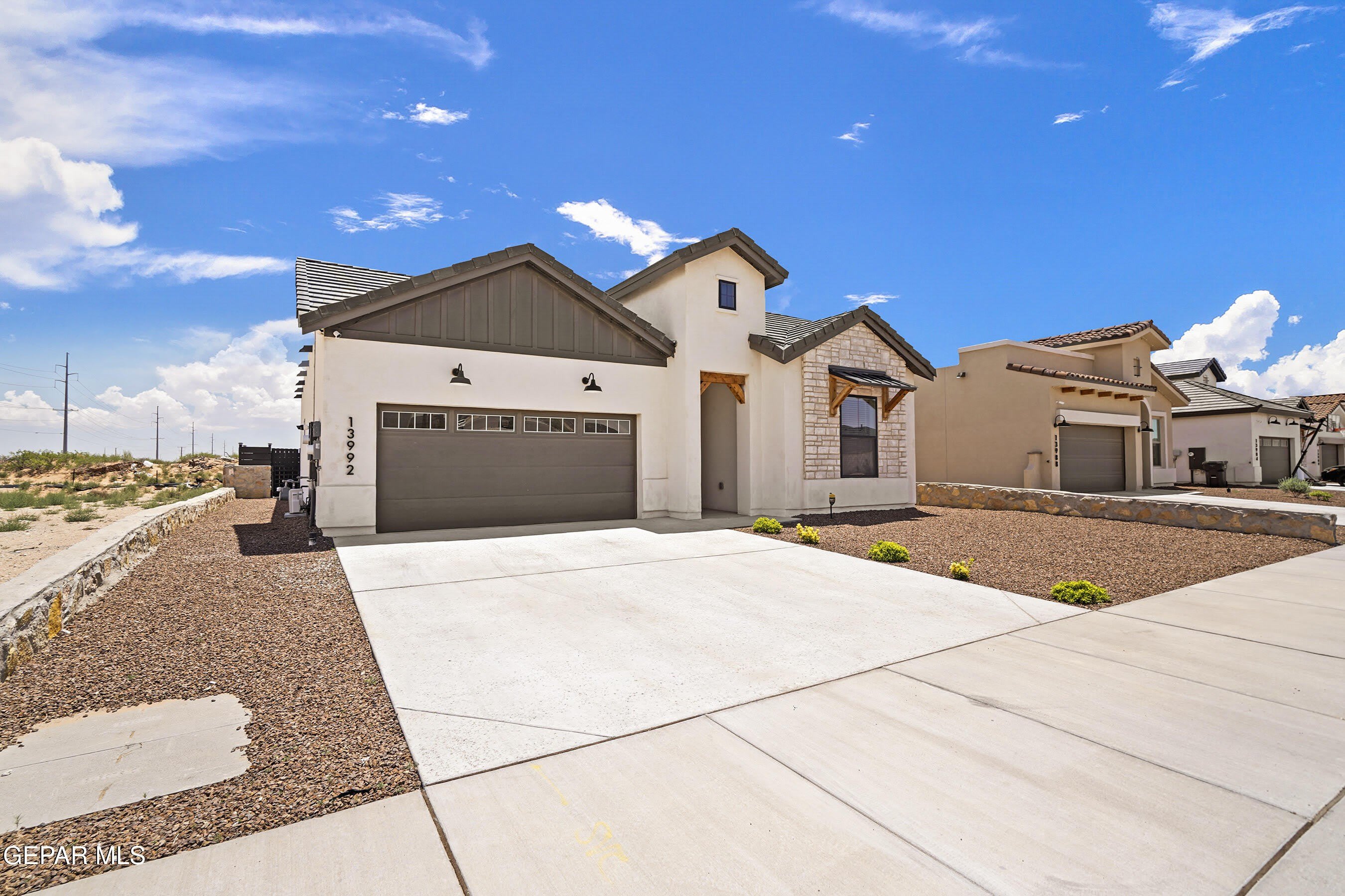 13992 Margaret Ponce Avenue – photo 2