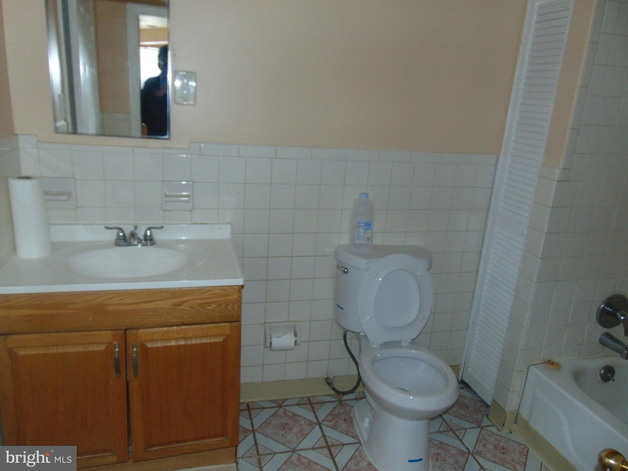 2985 YORKSHIP Square – photo 3