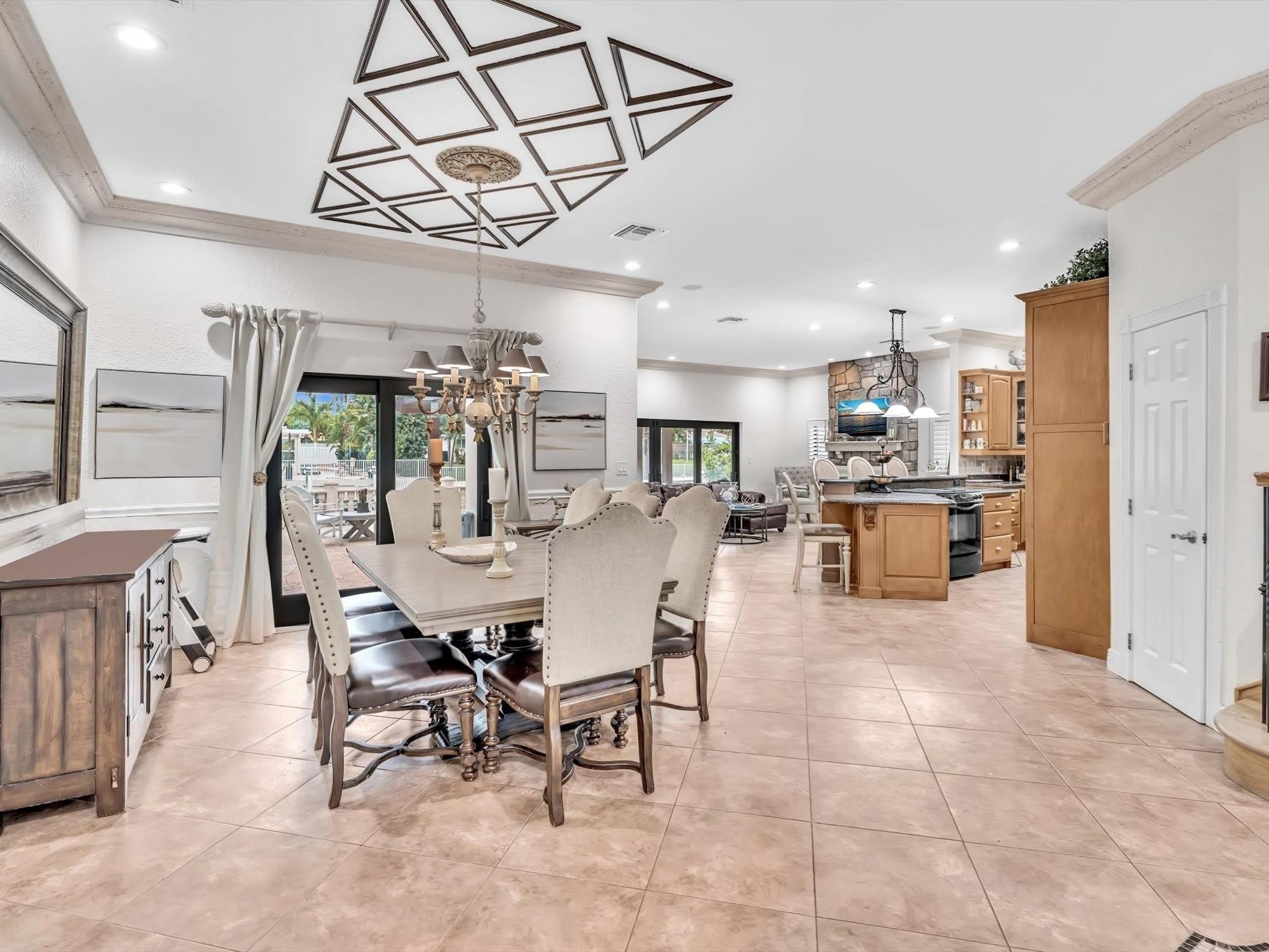 749 SW 2ND Street – photo 5