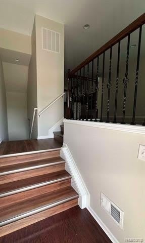 2578 HELMSDALE Circle – photo 4