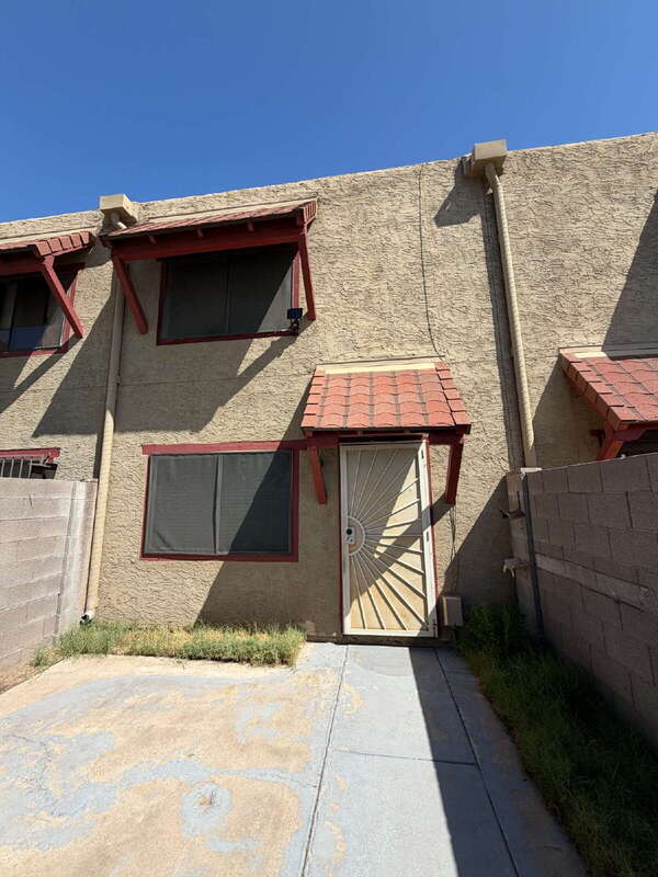 2724 W McLellan Blvd – photo 2