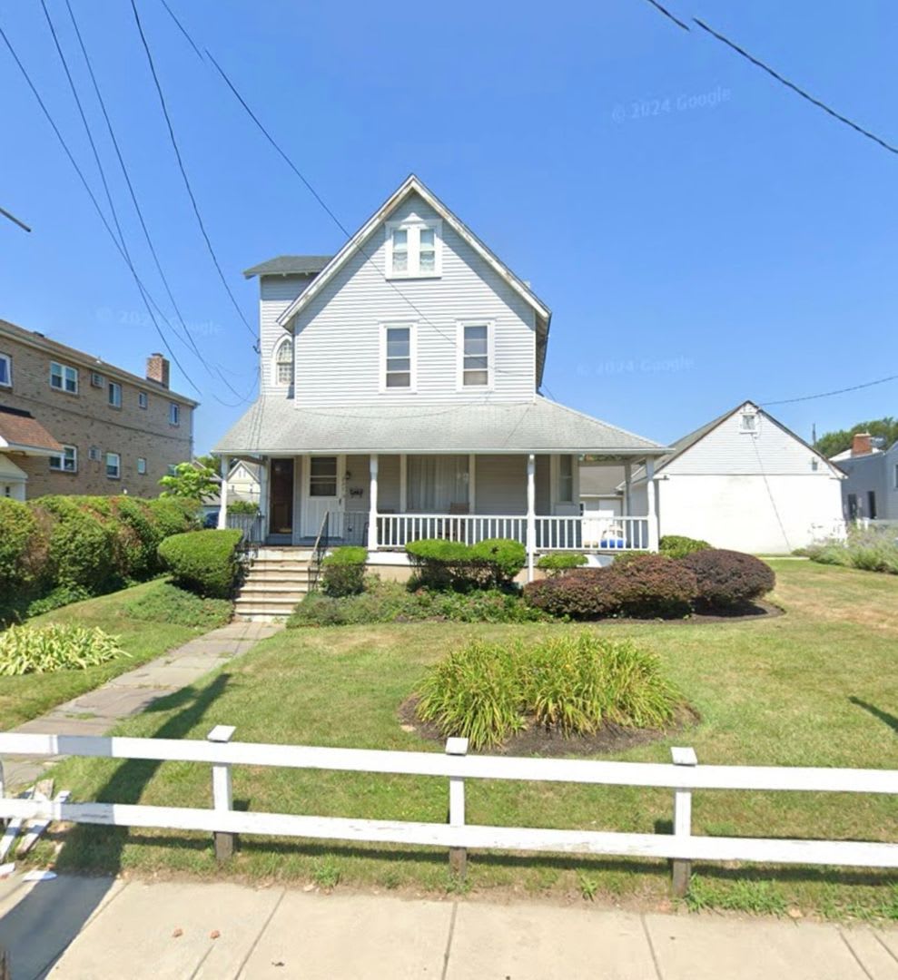 207 Chester Pike – photo 1