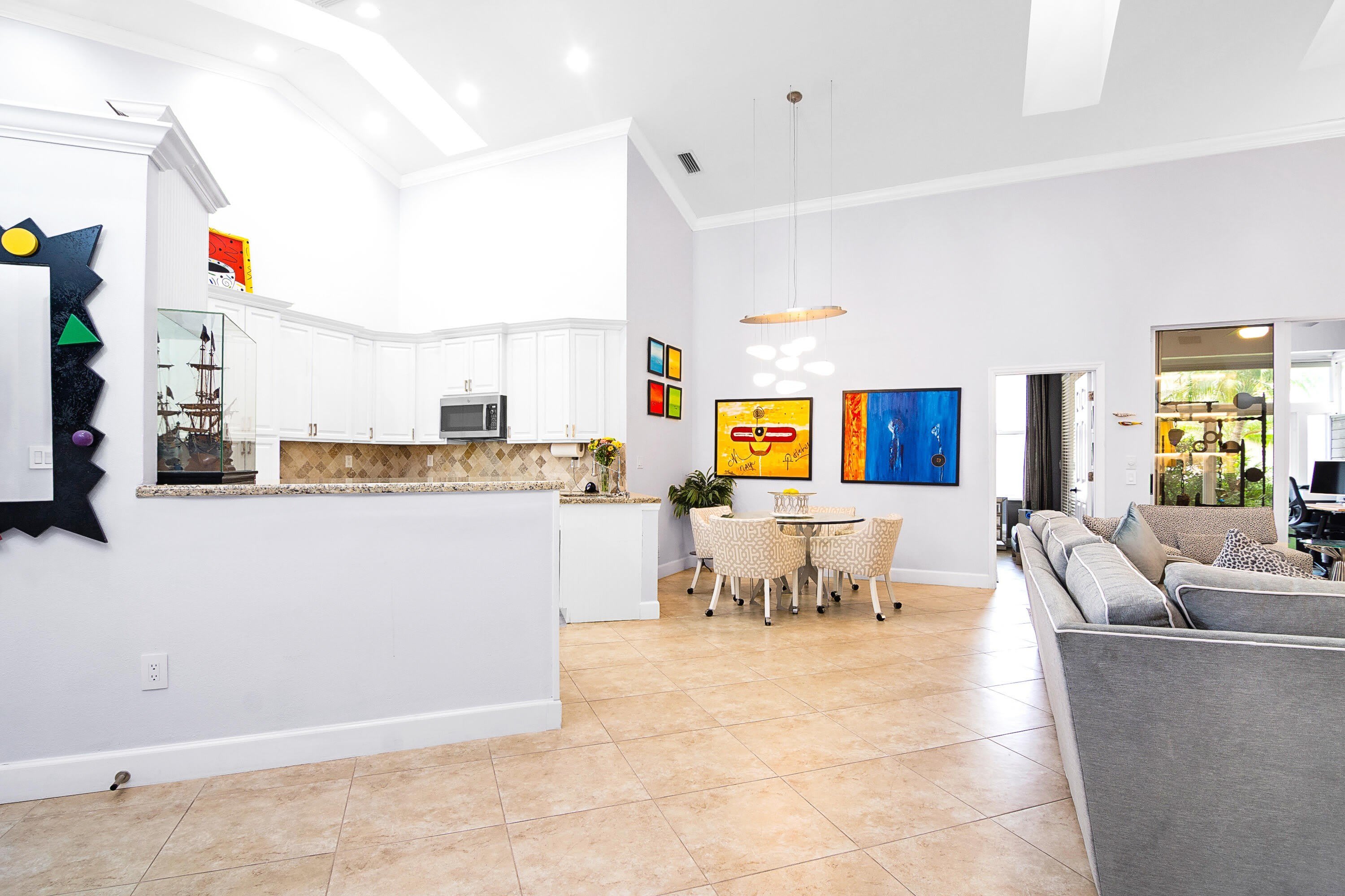2102 Mahogany Place – photo 3
