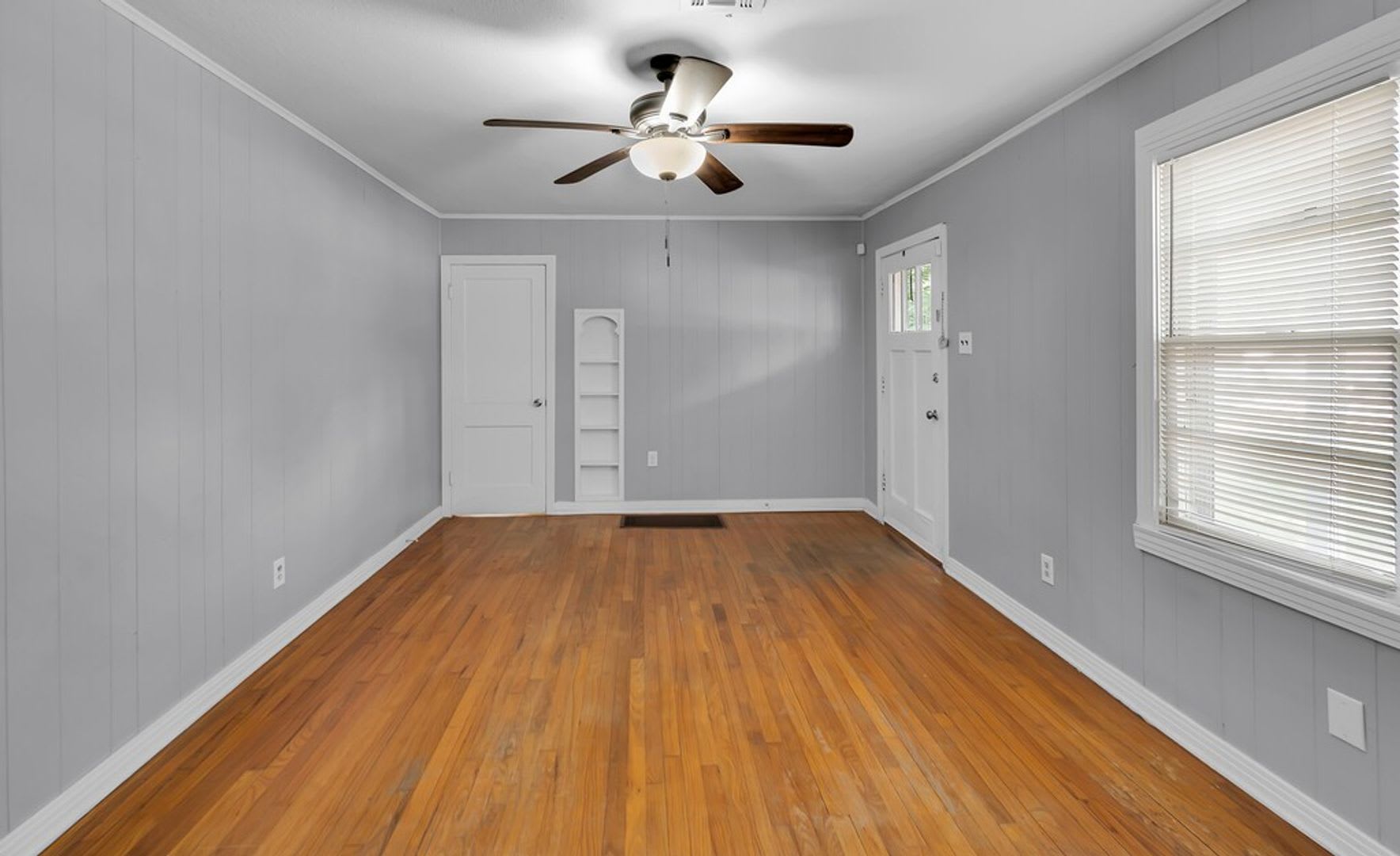 2Bd 1Ba Home In South Waco Available Now – photo 4