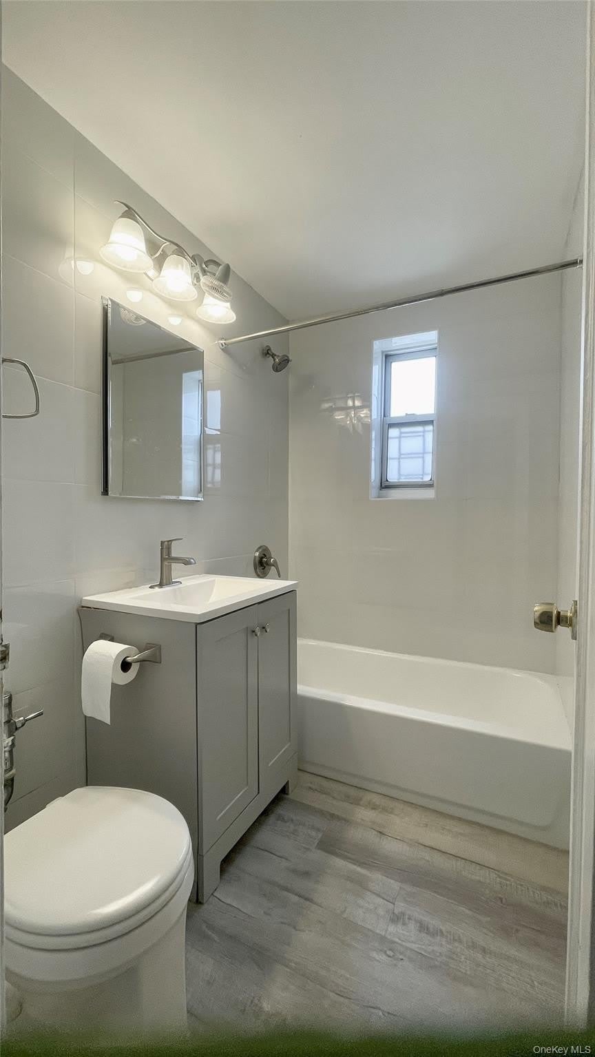 111-05 66th Avenue – photo 3