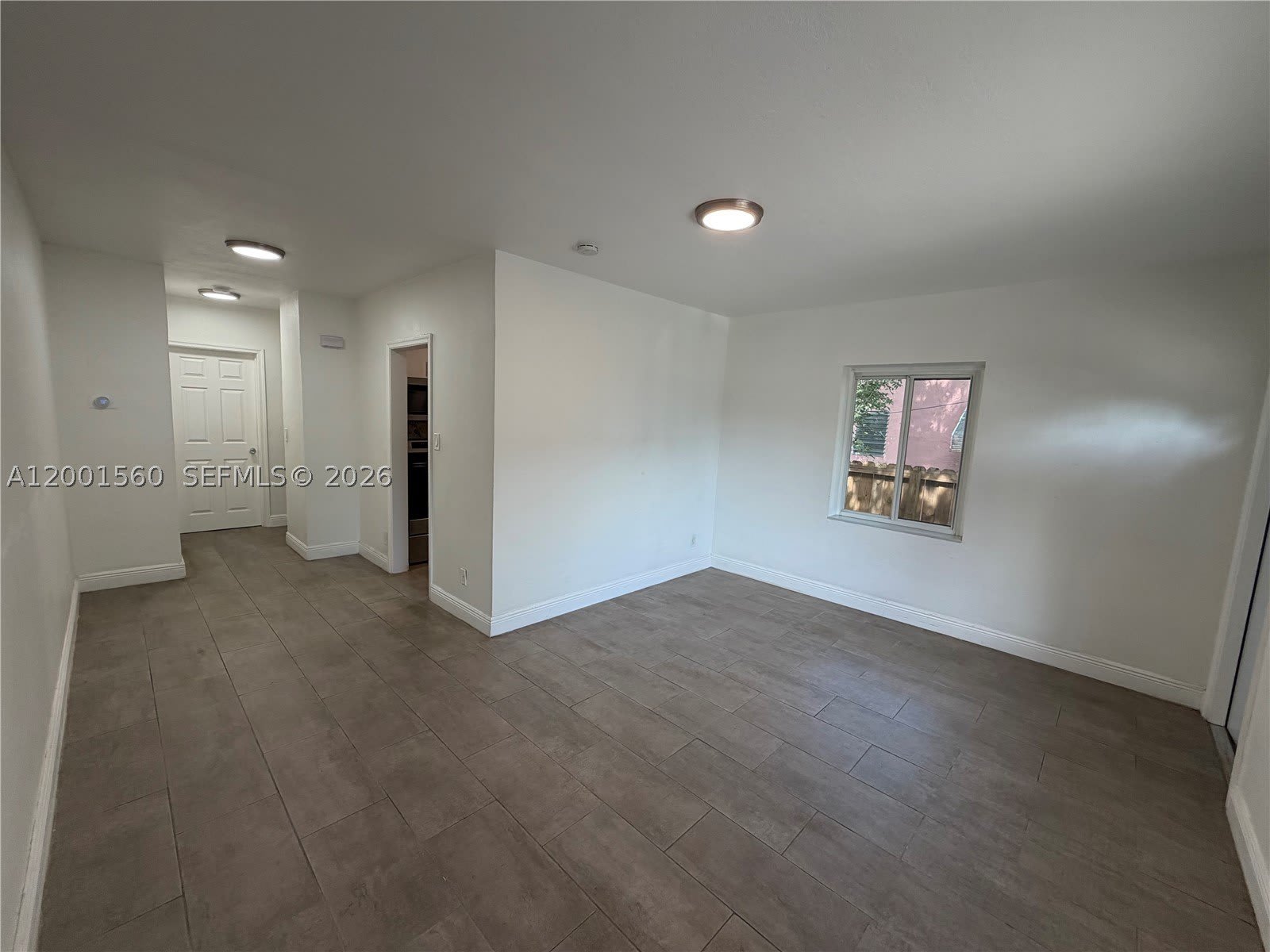 7712 NE 1st Ct – photo 3