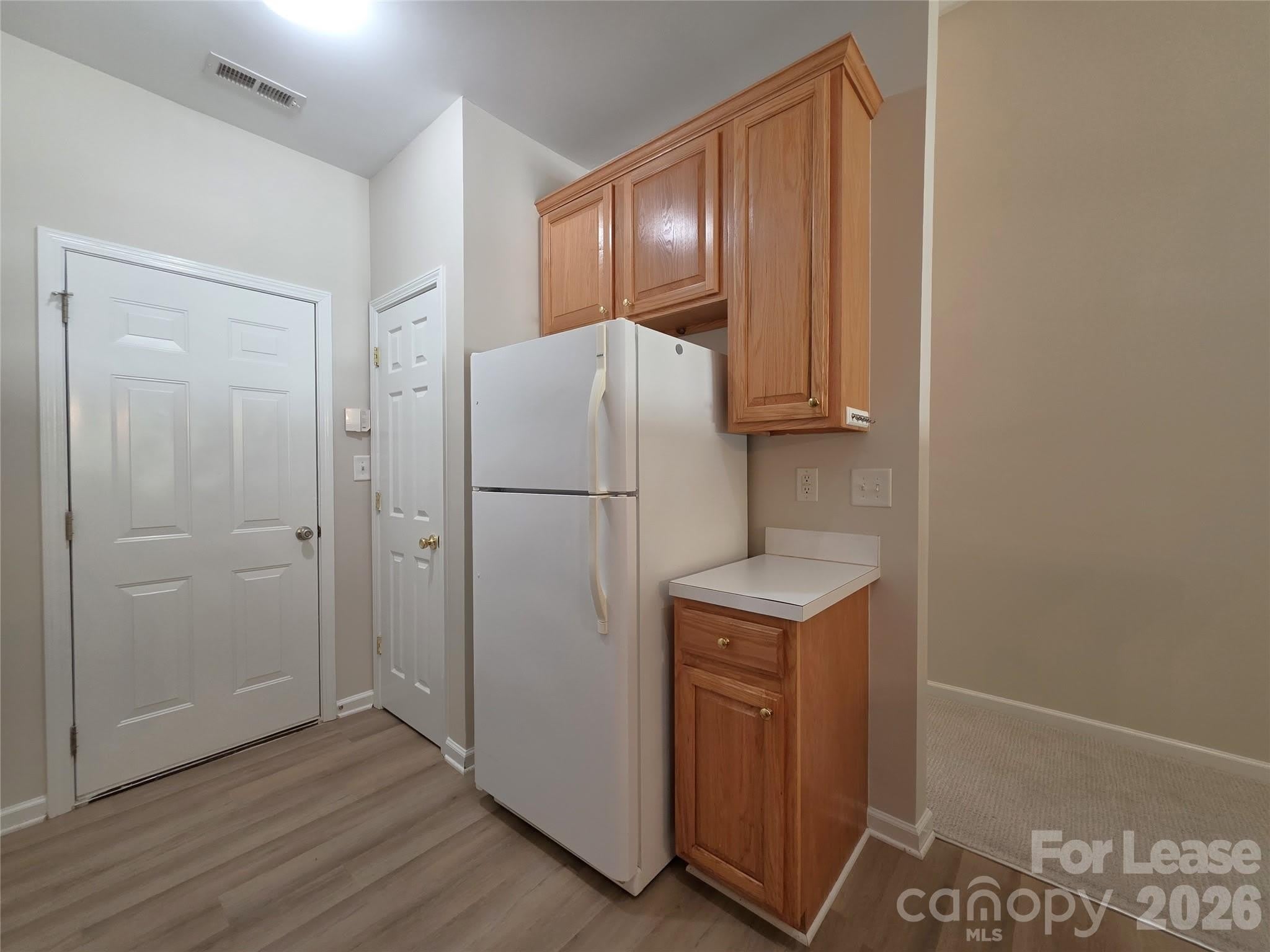 4730 Willow Glen Road – photo 5
