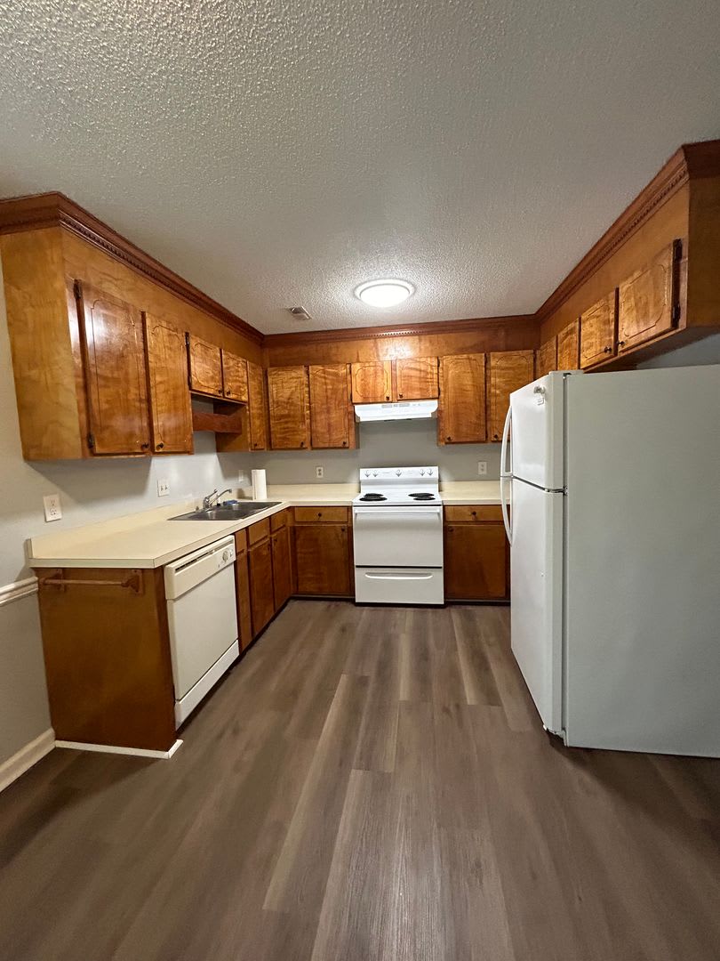 Spacious Townhouse Located In The Heart Of Irmo – photo 4