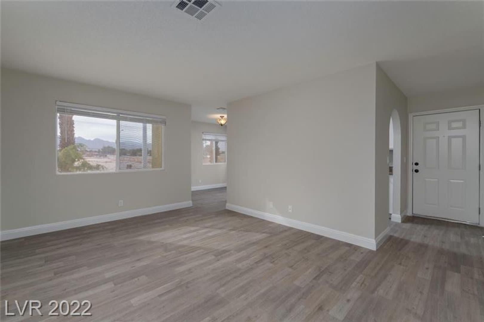 This beautiful 2 Bedroom and 2 Bath Condo in Northwest Vegas! – photo 4