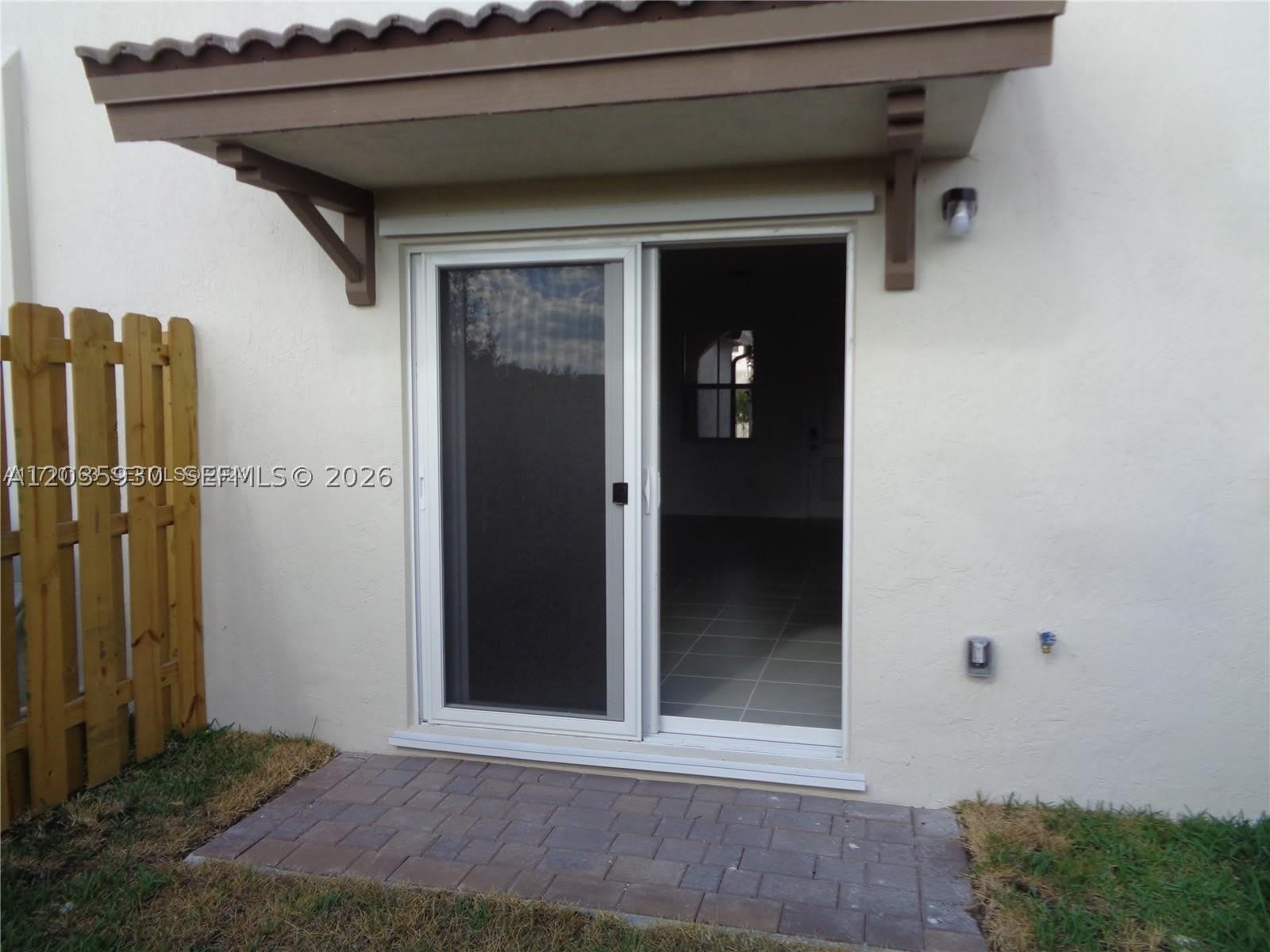 2514 SE 29th St – photo 2
