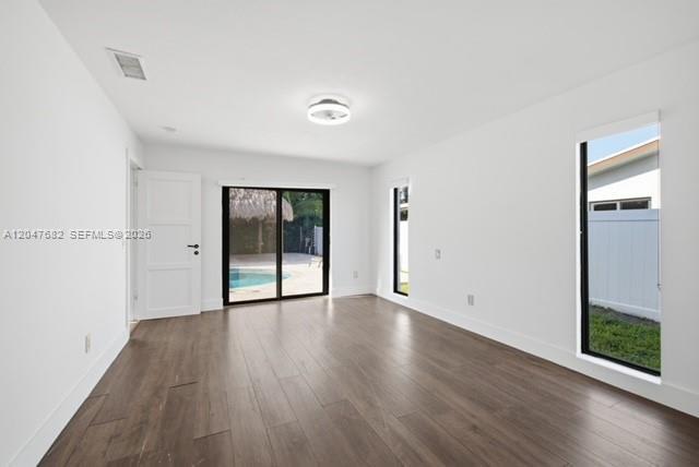 1415 West Camino Real – photo 3