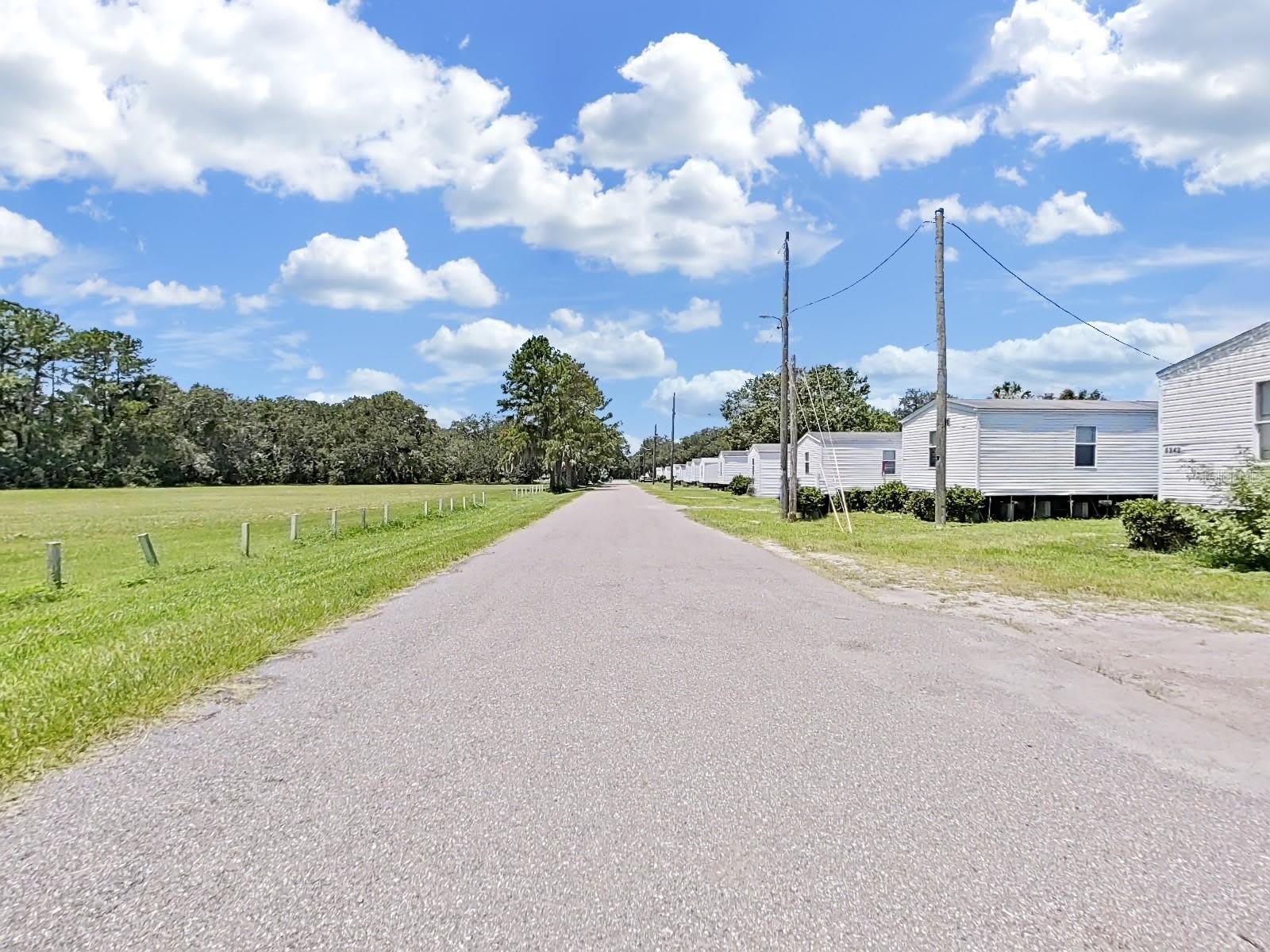 6330 EUGENE ACRES Lane – photo 5