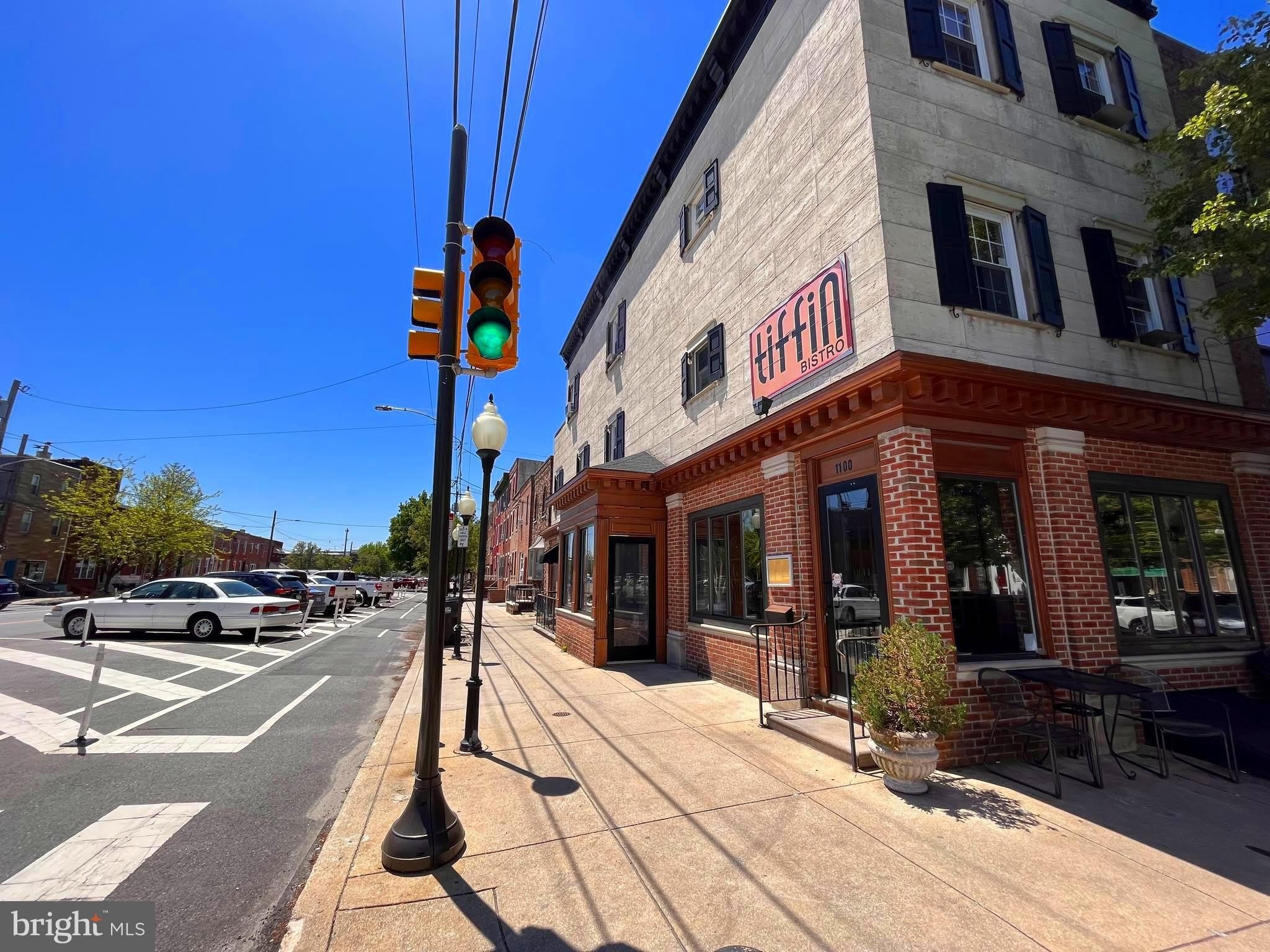 1100 FEDERAL Street – photo 1