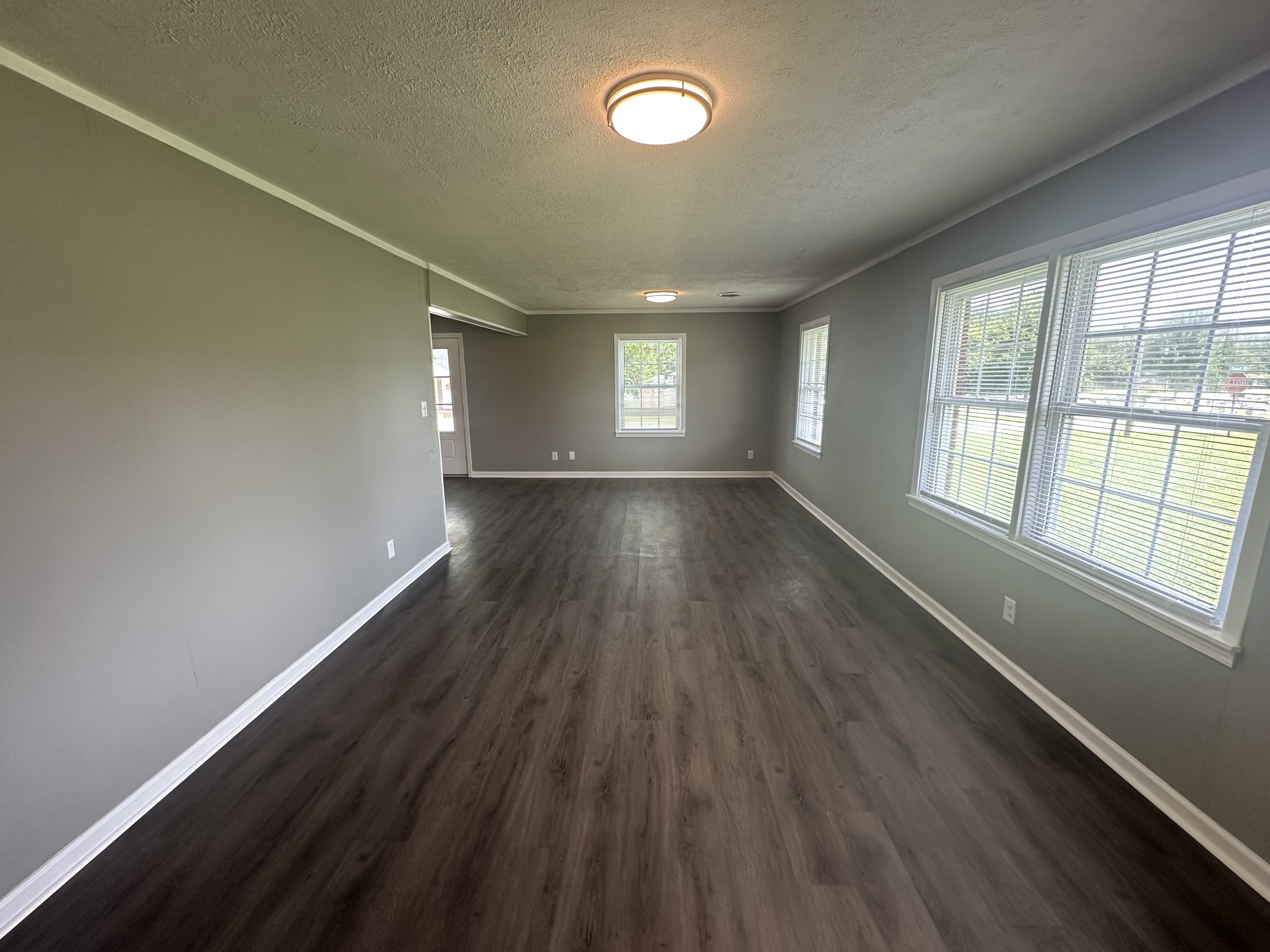 104 Glendale Avenue – photo 2