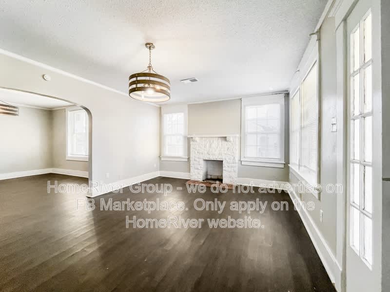 880 N Watkins St – photo 1