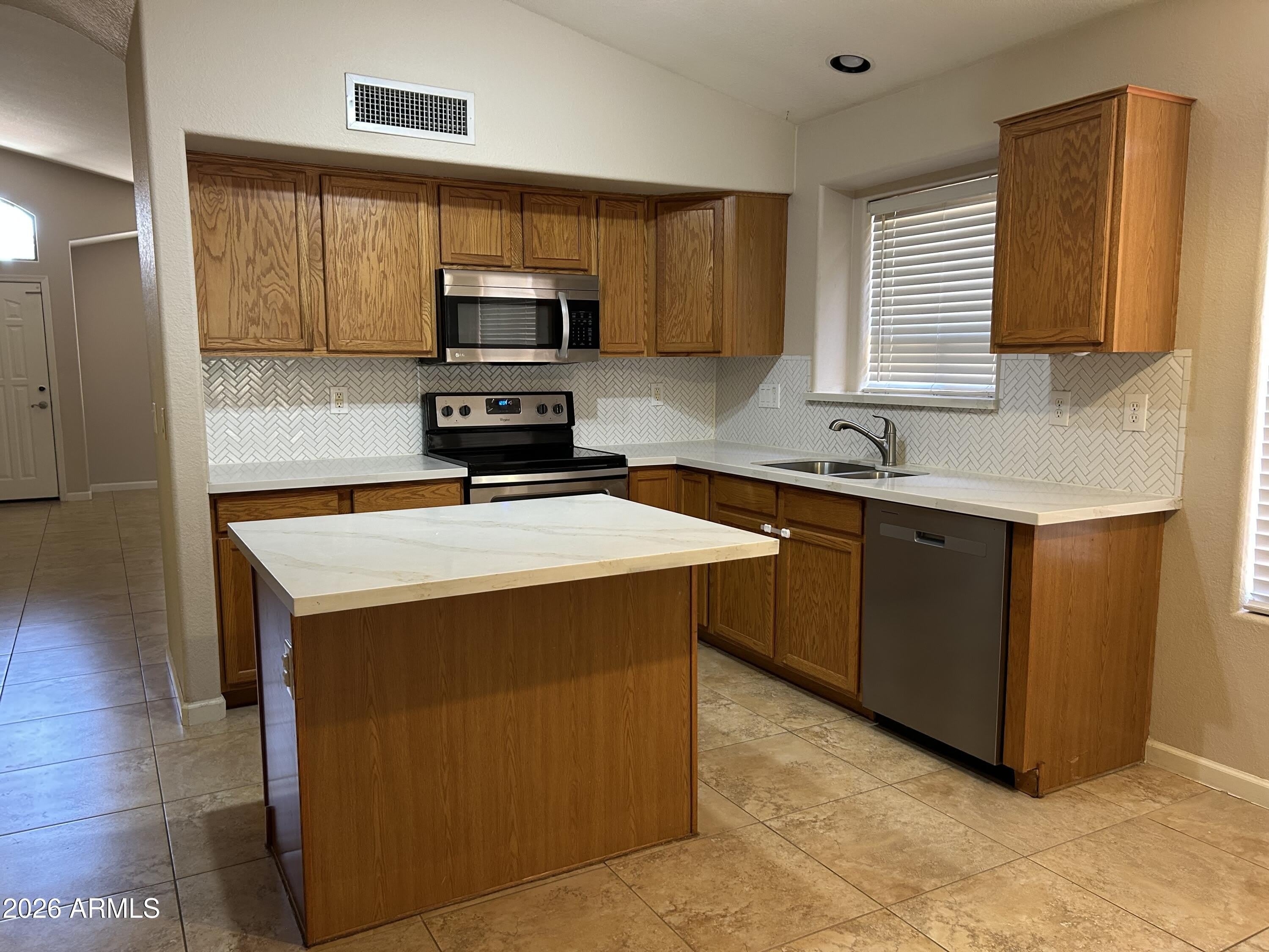 12406 W SAN JUAN Avenue – photo 4