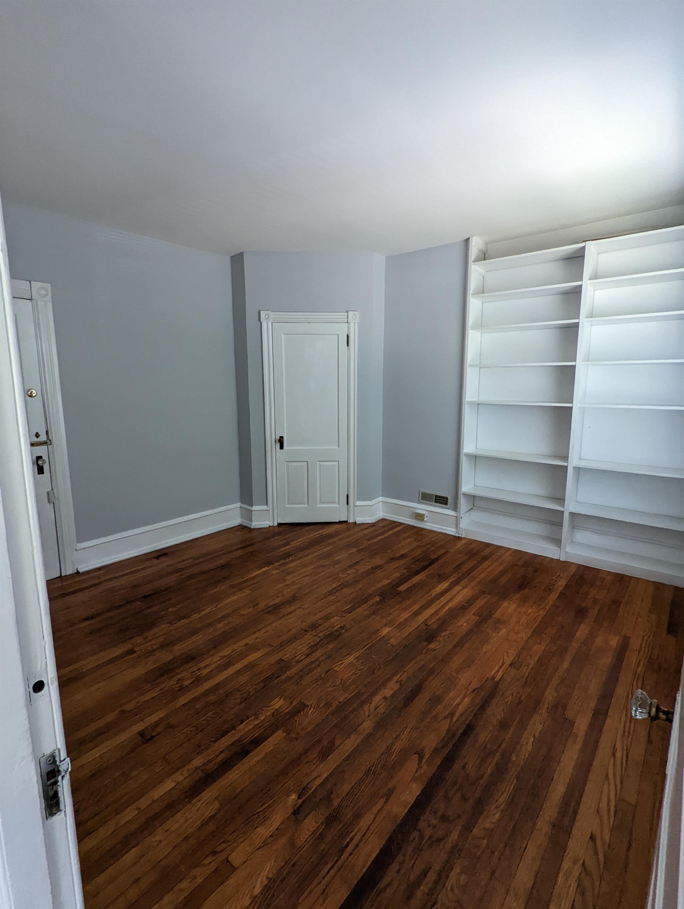1005 Park Place – photo 4