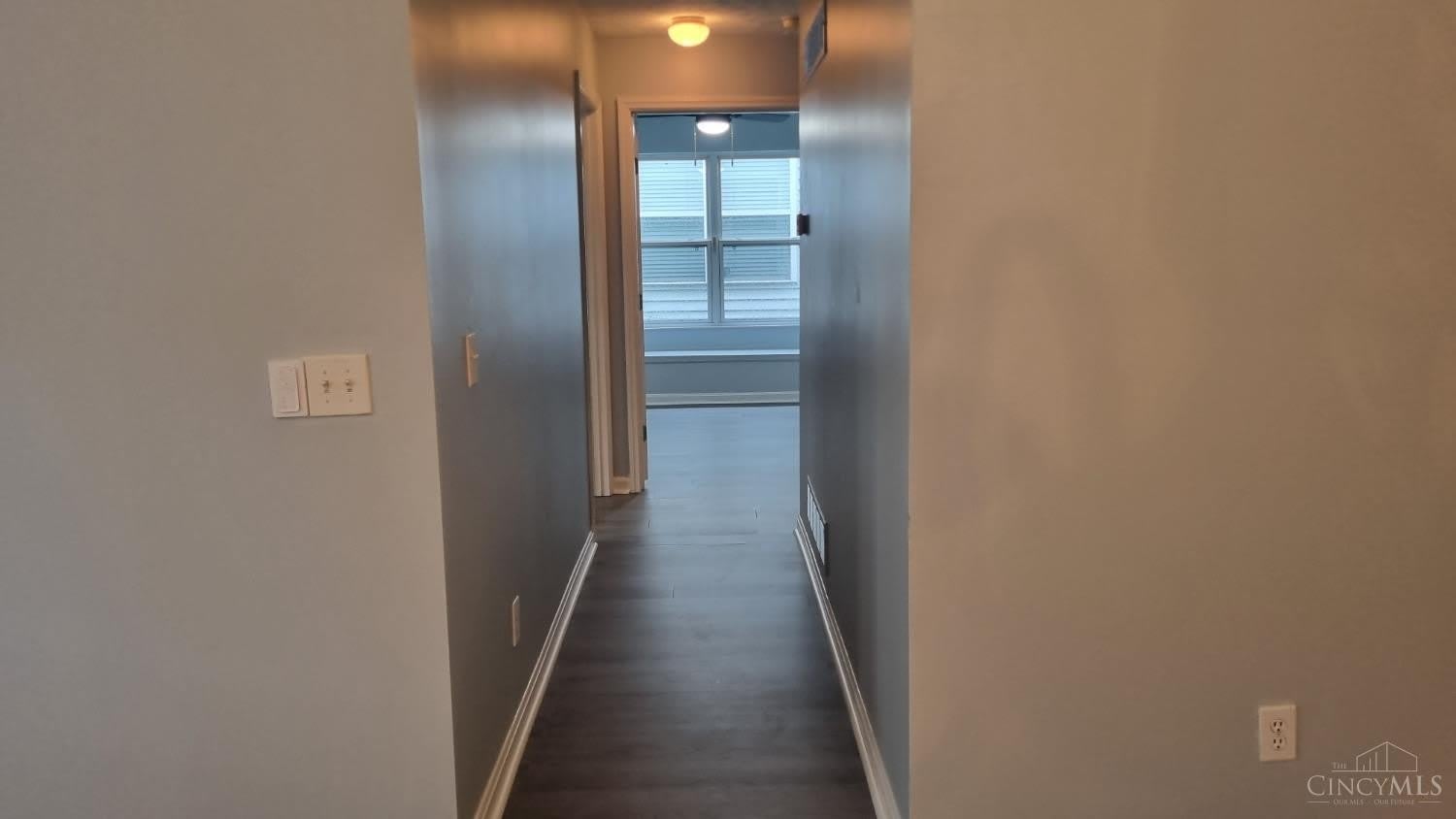 210 Elmwood Drive – photo 5