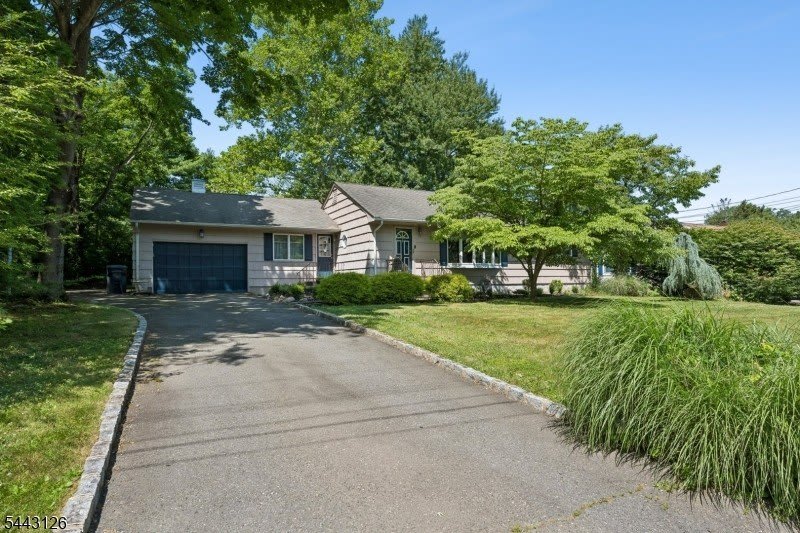 203 Dorchester St – photo 1