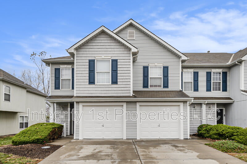 9105 N Dalton Ave – photo 1