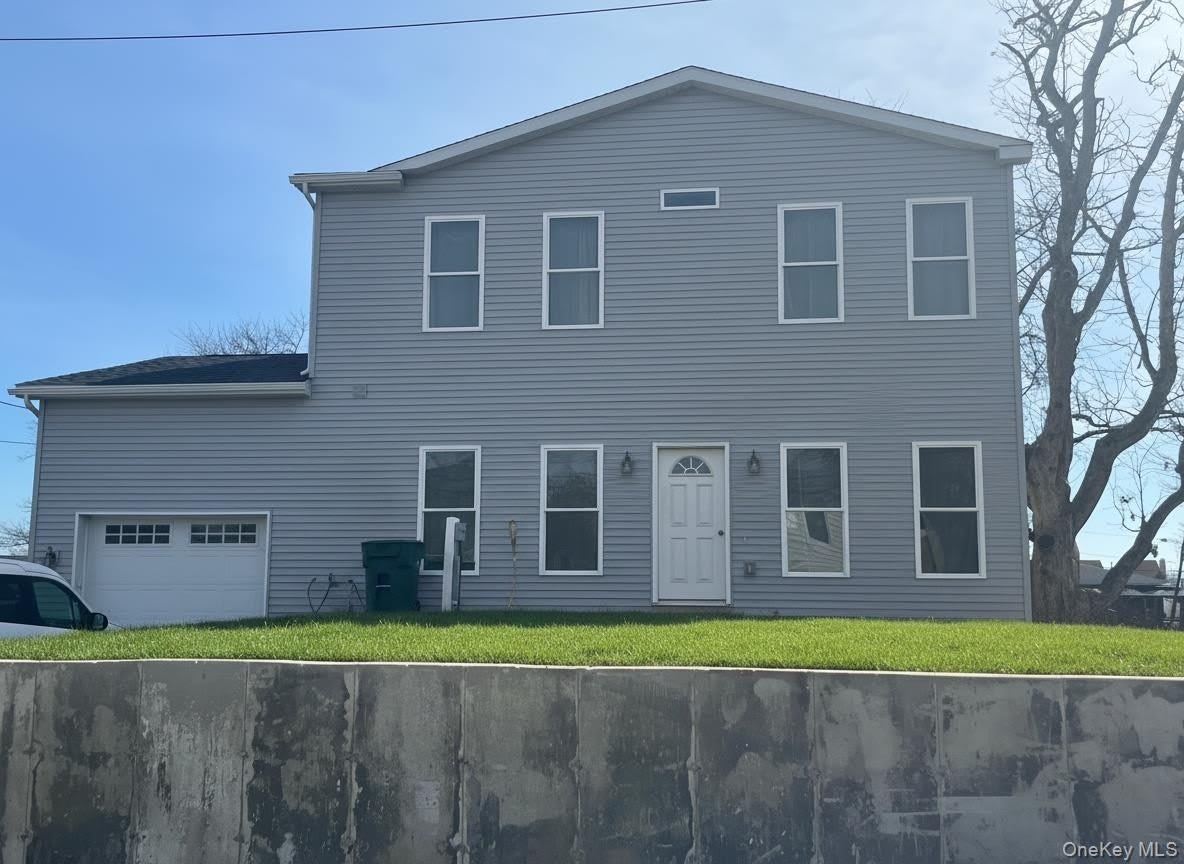 126 Trafalgar Drive – photo 1