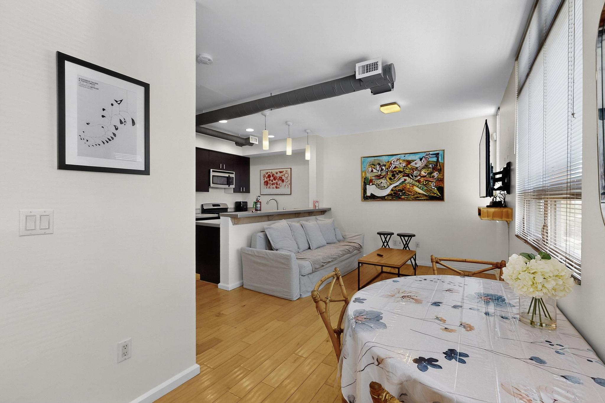 343 Platinum St SW – photo 4