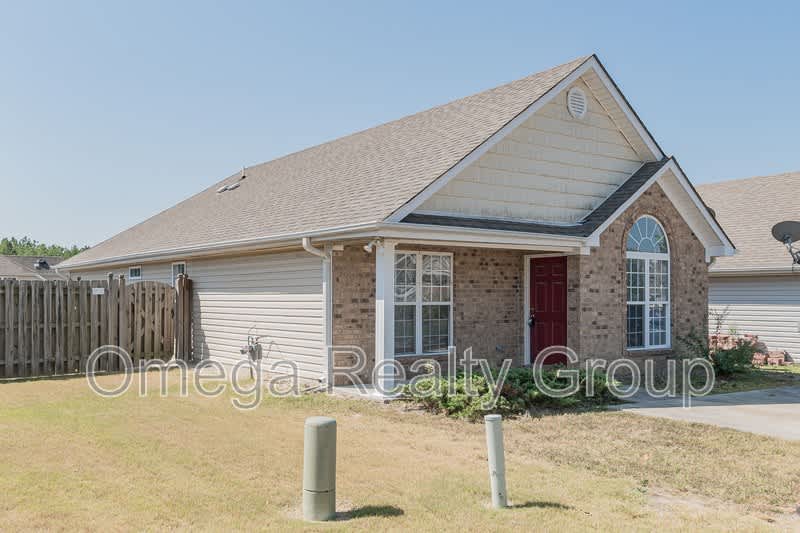 2170 Village Ln – photo 2
