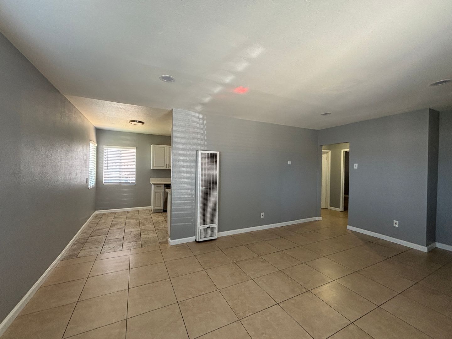 Charming West Lancaster Duplex – photo 3