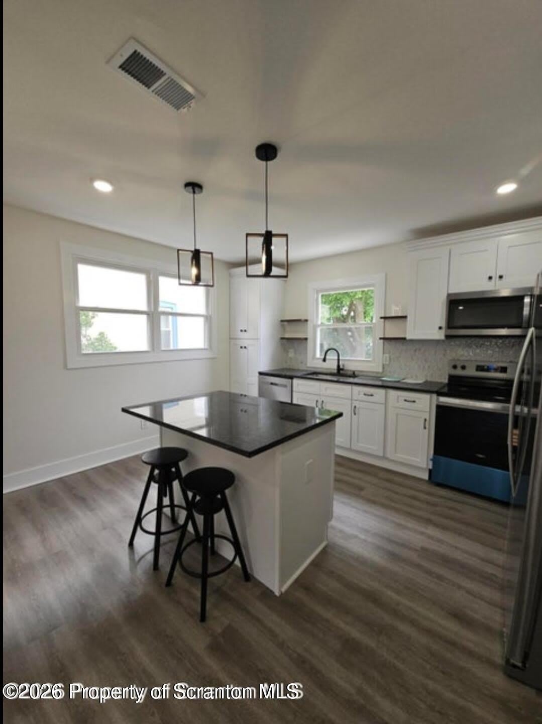 1105 Quincy Avenue – photo 4