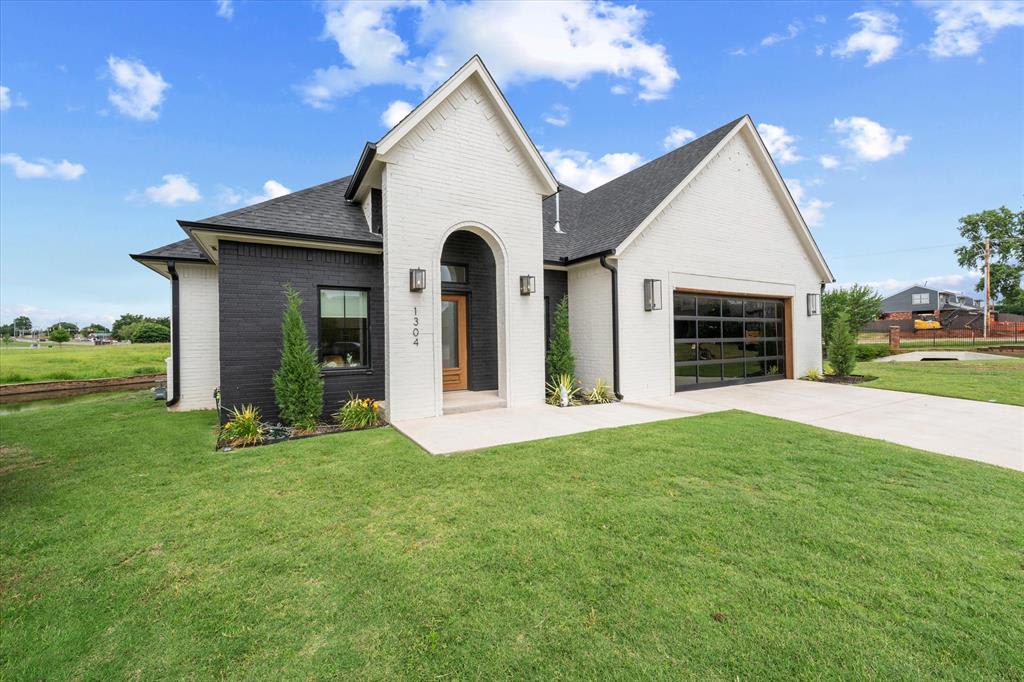 1304 Katelyn Ct – photo 3