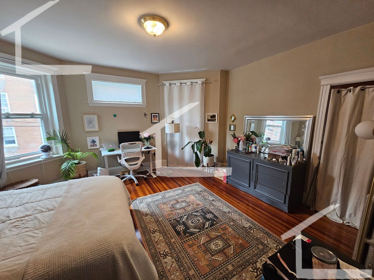 Charming 5 Bedroom – photo 5