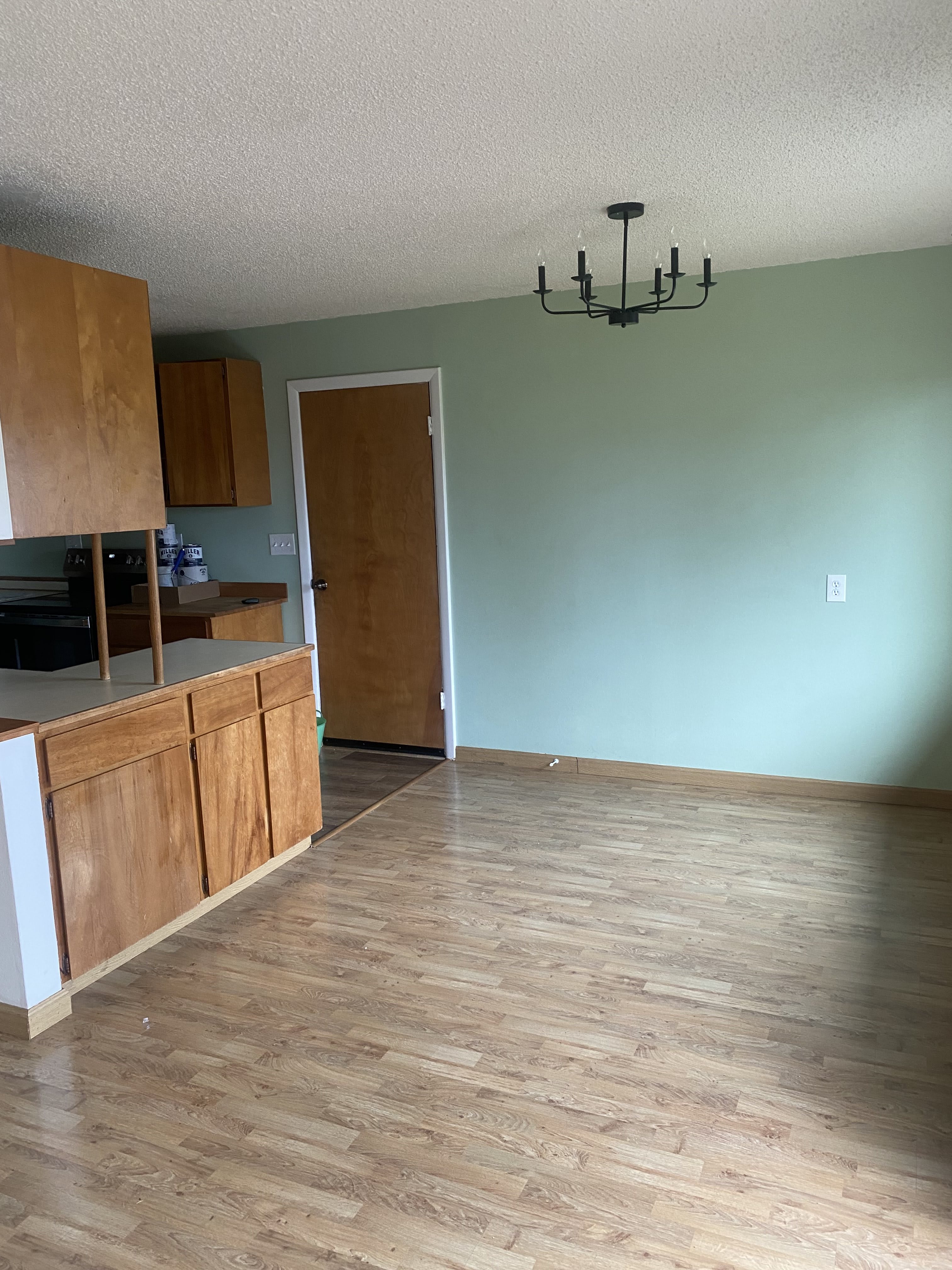 323 Ne 7th St – photo 5