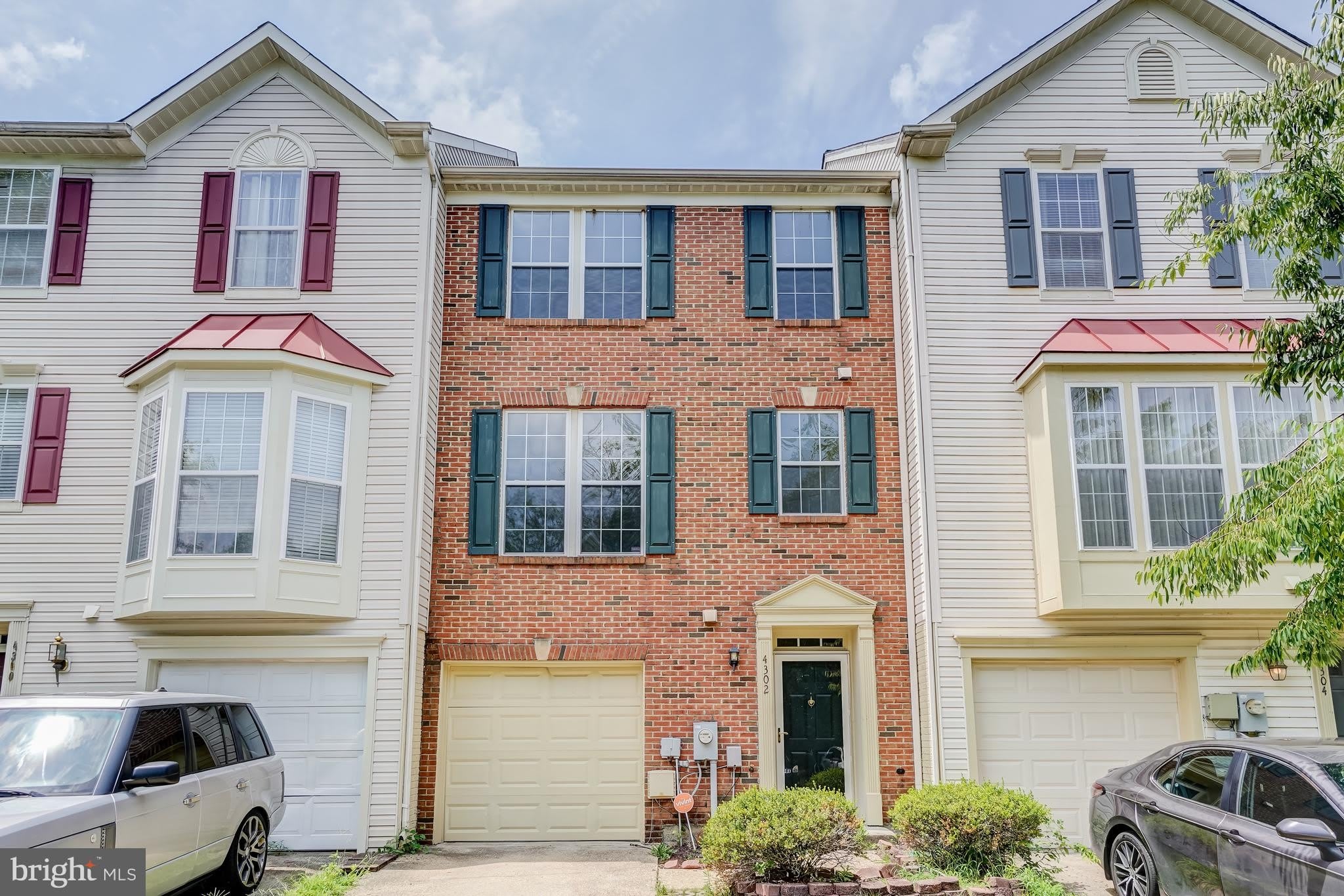 4302 DAY LILY Drive – photo 2