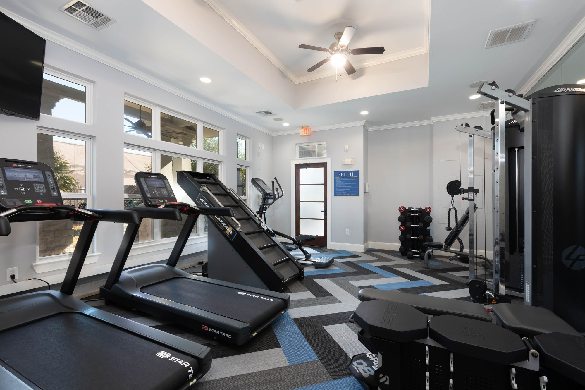 Lakefront Villas – photo 4