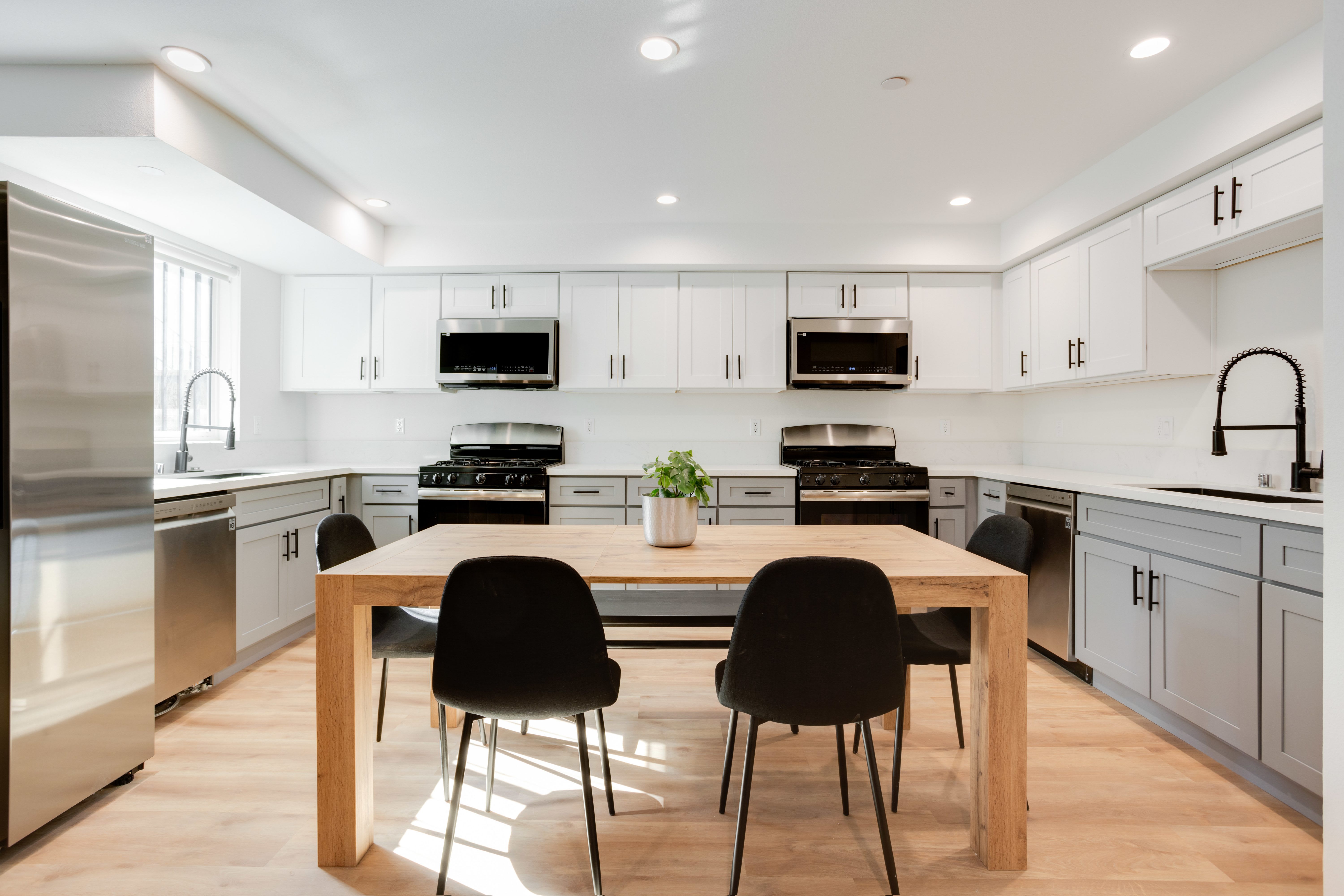 1224 W 37th Place – photo 3