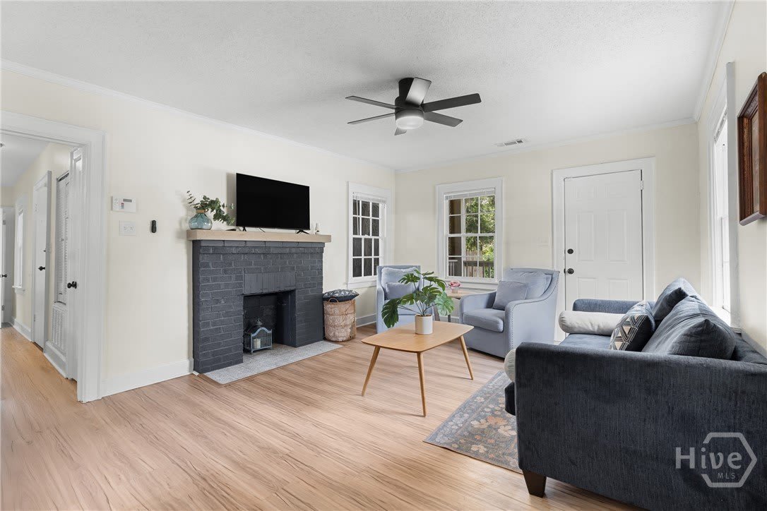 2141 New York Avenue – photo 4