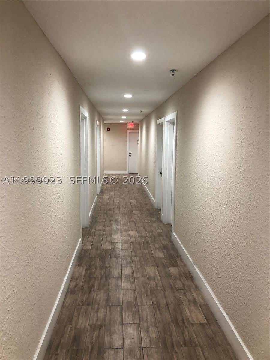 2730 Collins Ave – photo 5