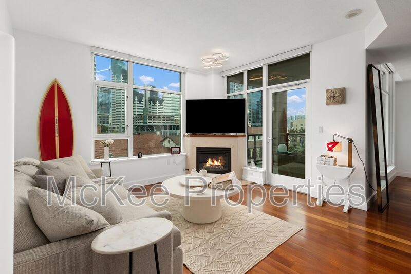 1199 Pacific Highway – photo 4